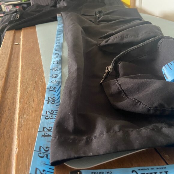 WhoIsJacov Black Cargo Pants - Small - Picture 12 of 13